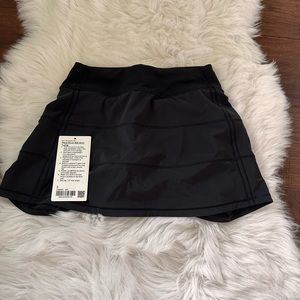 Lululemon pace rival MR skirt